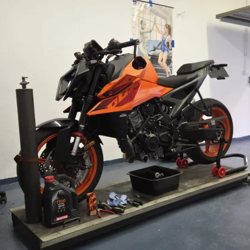 DC Motocorse Taller de Motos 13