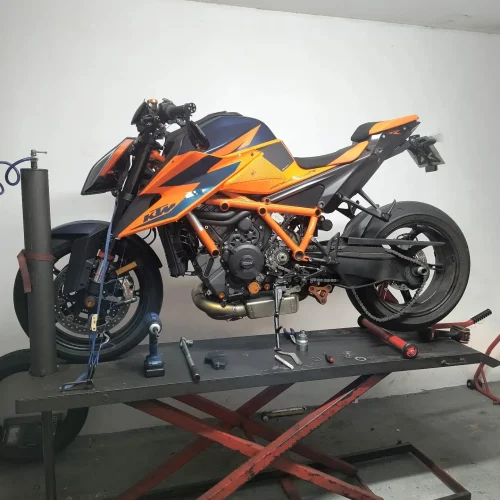 DC Motocorse Taller de Motos 3